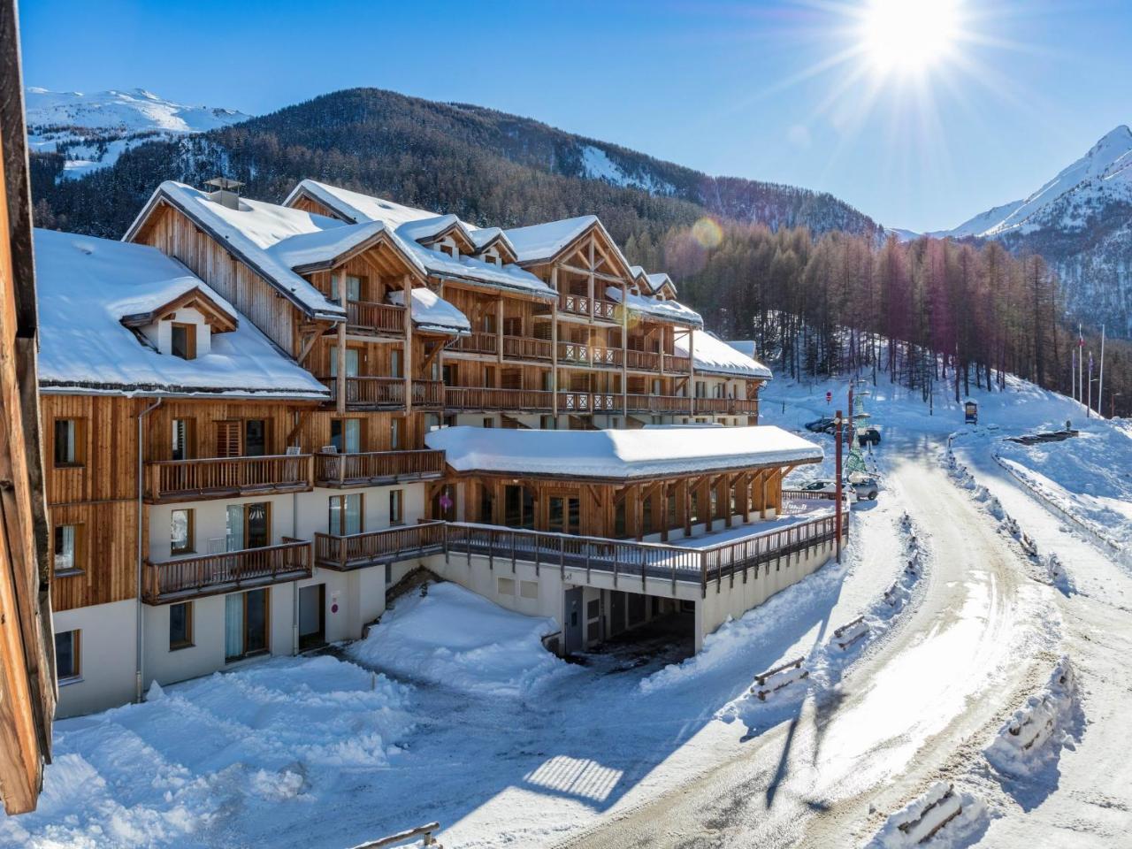 Sunweb Les Balcons De Bois Mean Lejlighedshotel Les Orres Eksteriør billede